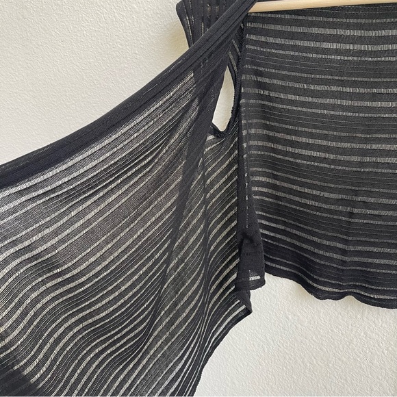 MI & RENA Vintage Black Semi Sheer Stripe Short Sleeve Drape Crop Cardigan Top - Picture 8 of 13